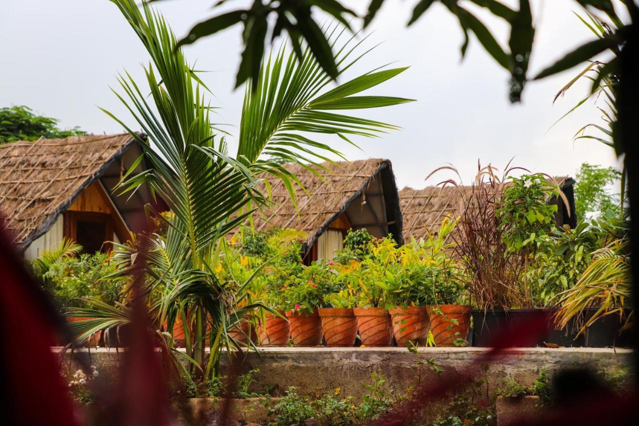 The Vintage Farm Mahirāvani Extérieur photo